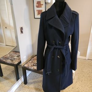Medium Tall Banana Republic double breastfed wool trench coat